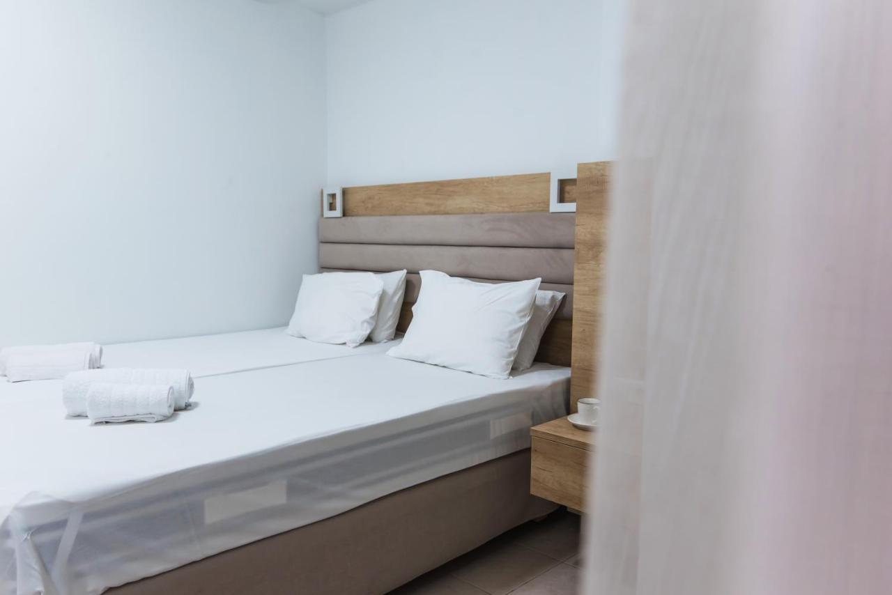 Vagelis Apartments Malia Exteriör bild