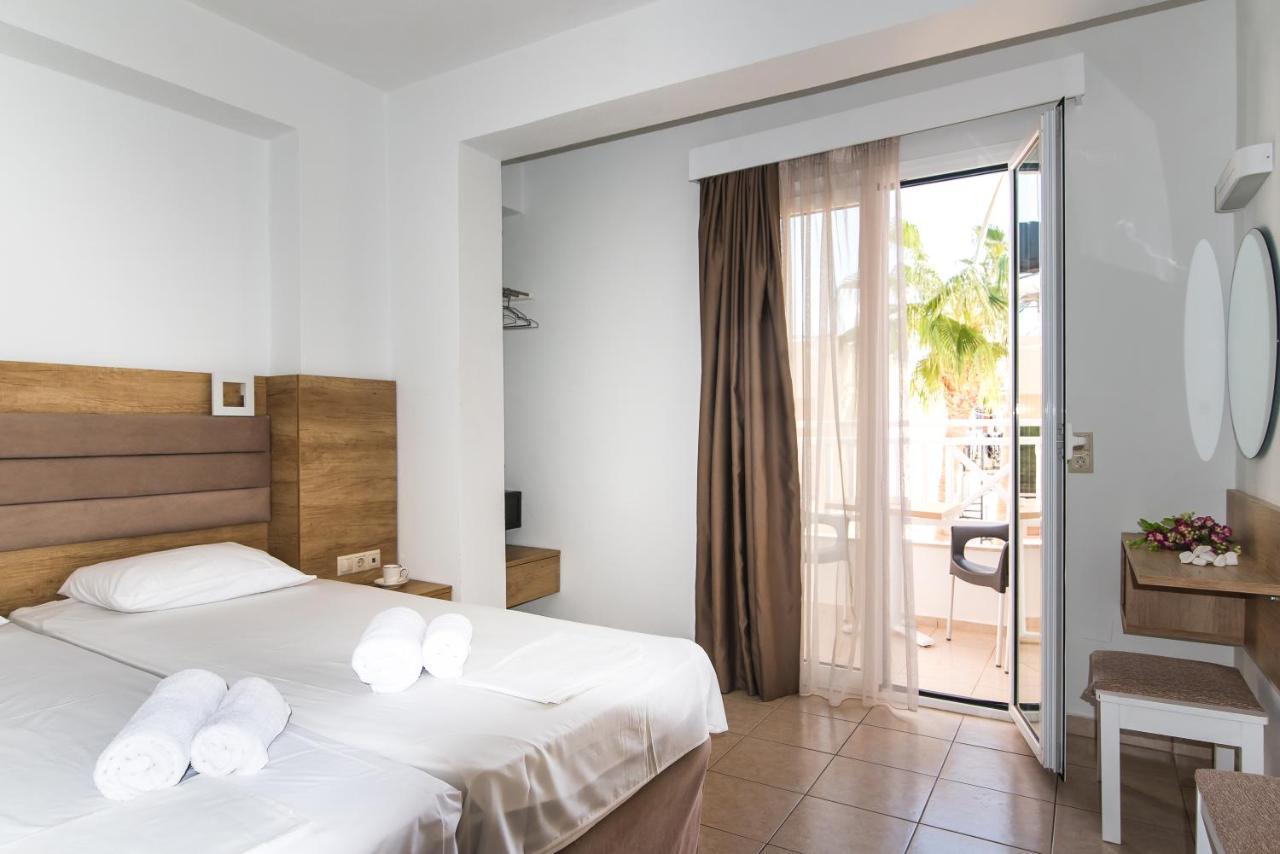 Vagelis Apartments Malia Exteriör bild