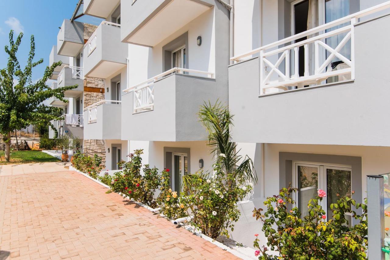 Vagelis Apartments Malia Exteriör bild