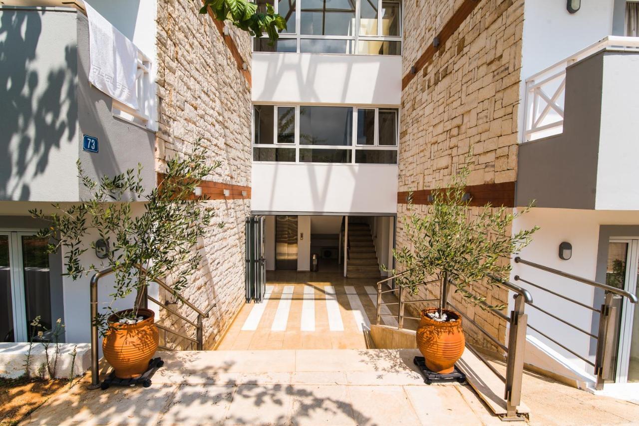 Vagelis Apartments Malia Exteriör bild